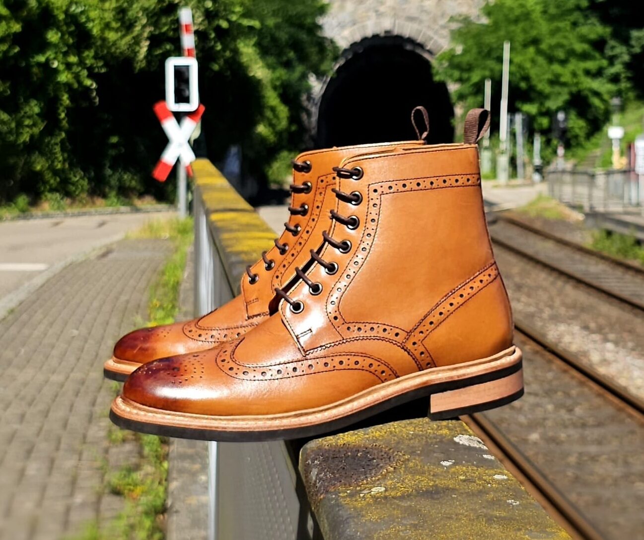 Derby Boots Tan Rustic 1